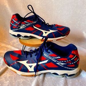 Men's Mizuno Wave Lightning Volleyball Shoes, Size